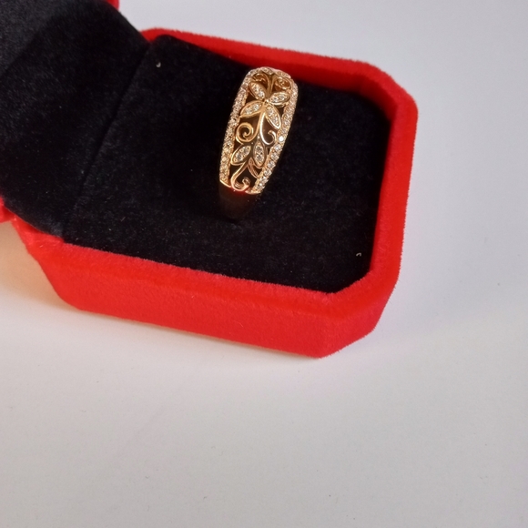 14K Rose Gold  Filled  Ring - Picture 5 of 11
